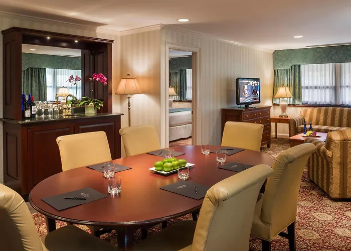 The Radnor Hotel